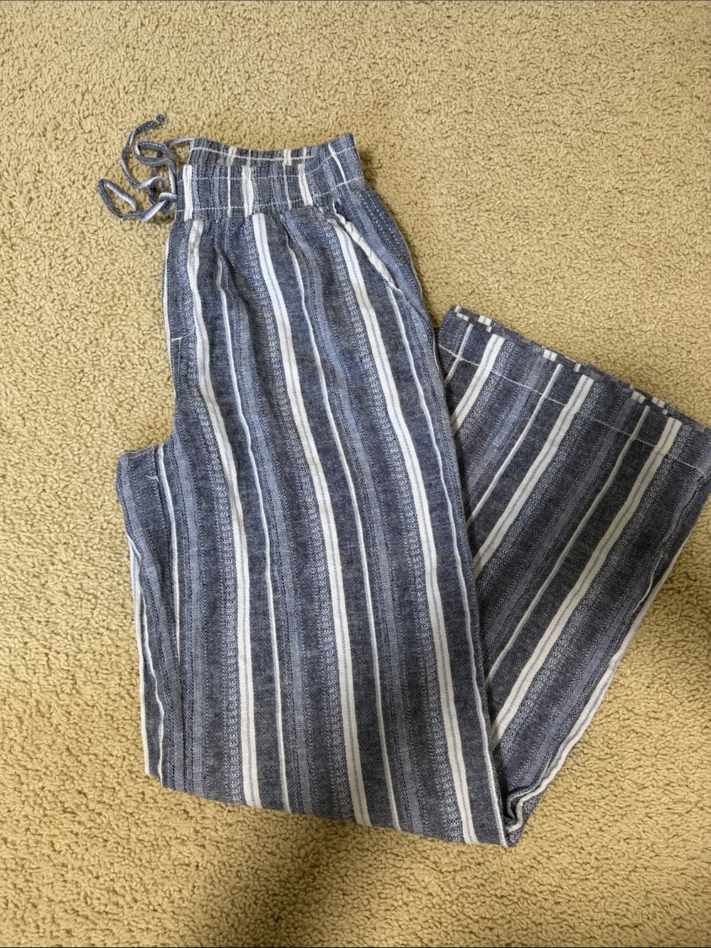 Briggs New York Blue and White Striped Wide-Leg Pants